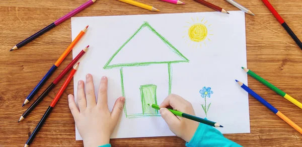 Ziehen Kinderhaus Familie Selektiver Fokus — Stockfoto