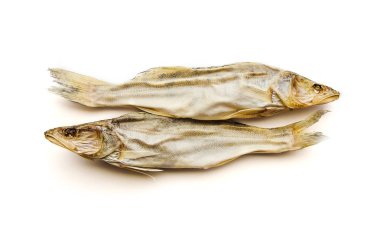 kurutulmuş balık bira için. izole et. seçici odak. 