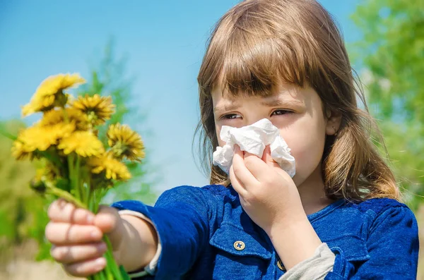 Seasonal Allergy Child Coryza Selective Focus — Stock Photo, Image
