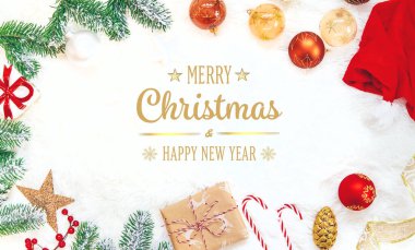 Noel arkaplanı ve dekor. Yeni yıl. Seçici odak.