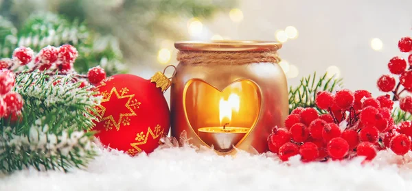 Beautiful christmas background with decor. Selective focus. — Stock Photo, Image