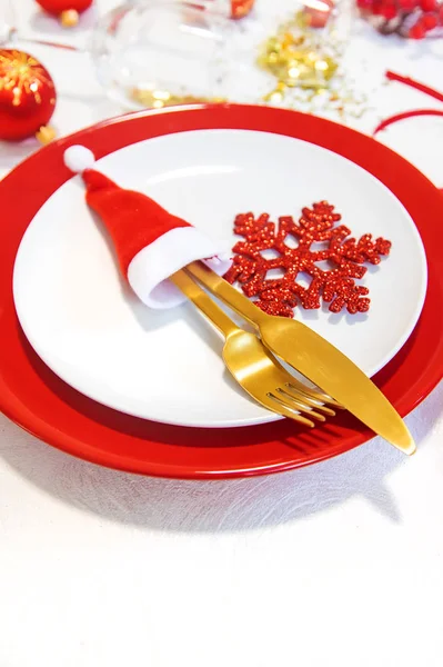 Mesa de Navidad. Concepto de cena de vacaciones. Enfoque selectivo . — Foto de Stock