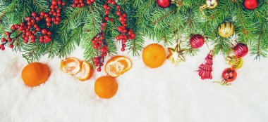 Noel arkaplanı. Mutlu yıllar. Seçici odak