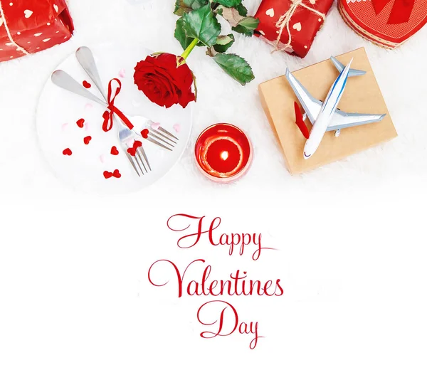Valentine's Day. A beautiful gift trip. Selective focus. — Stock Photo, Image