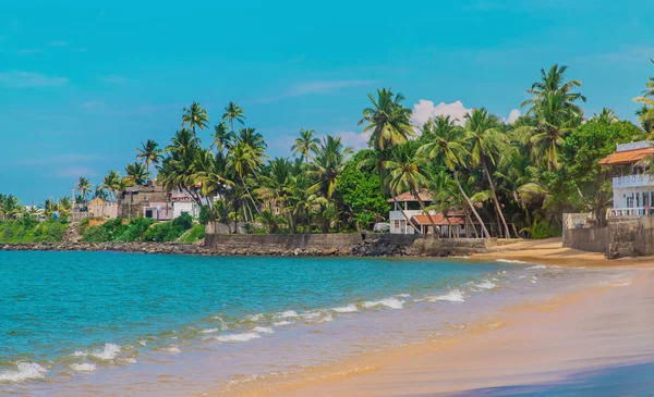 Sri Lanka, oceaan, Beruwala strand. Selectieve focus. — Stockfoto
