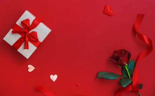 Hermoso fondo rojo Feliz Día de San Valentín. Enfoque selectivo . — Foto de Stock