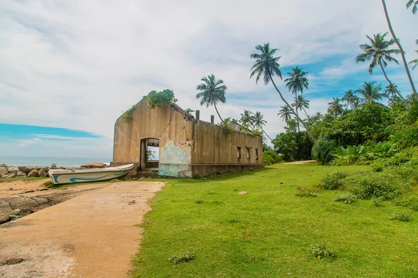 Sri Lanka is een eiland met een vuurtoren. Selectieve focus. — Stockfoto