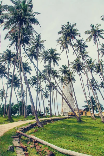 Sri Lanka est une île avec un phare. Concentration sélective . — Photo