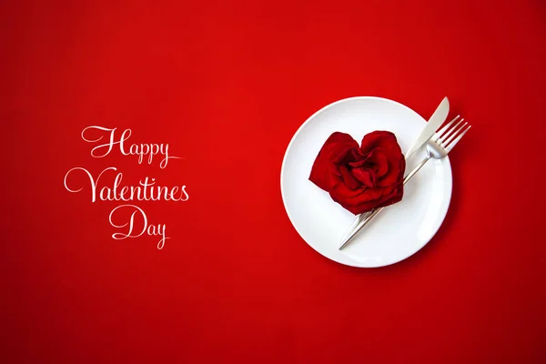 Día de San Valentín cena romántica felicitación. Enfoque selectivo . — Foto de Stock