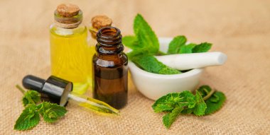 şifalı otlar. Seçici odak. Tıp ve sağlık.