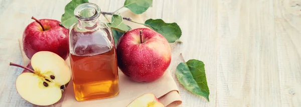 Vinaigre Cidre Pomme Dans Une Bouteille Concentration Sélective Nature — Photo