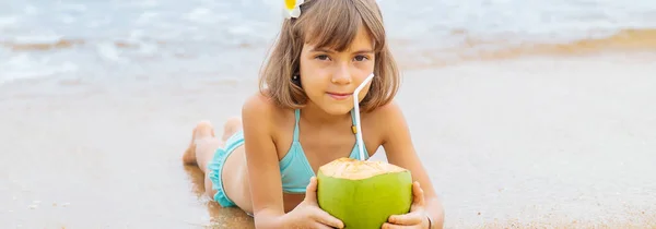 Child Beach Drinks Coconut Selective Focus — Stock Photo, Image