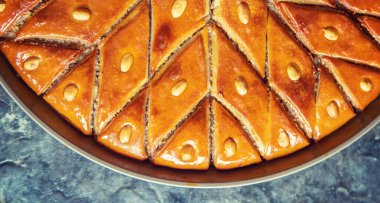 Fındıklı doğulu tatlı baklava. Seçici odaklanma. Yiyecek..