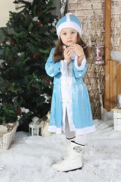 Little girl in suit snow Maiden — Stock Photo, Image
