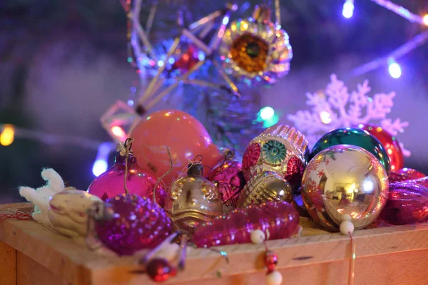 मेल ऑर्डर ख्रिसमस खेळणी एक बॉक्स — स्टॉक फोटो, इमेज
