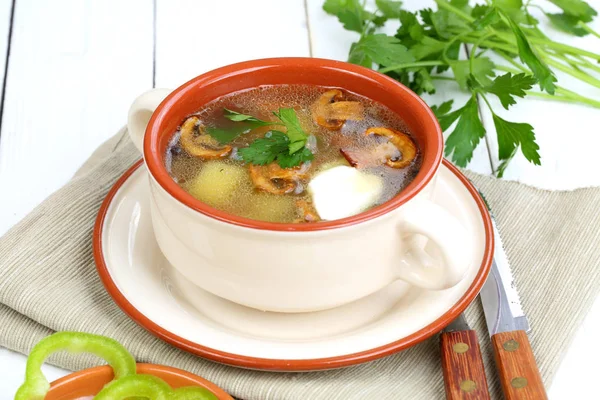 Zuppa di funghi con patate — Foto Stock