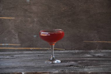 kiraz jöle şeffaf cam aranjman