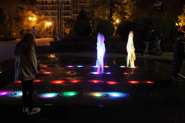 Gece çeşme tesisi Boulevard 