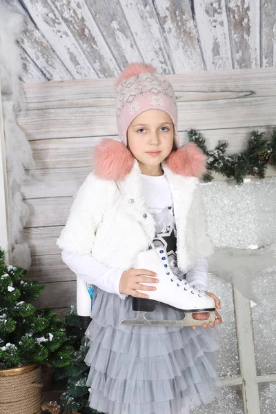 Girl Skates Christmas Photo Studio — Stock Photo, Image