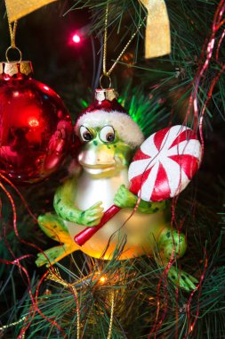 Noel ağacında Noel süslemeleri