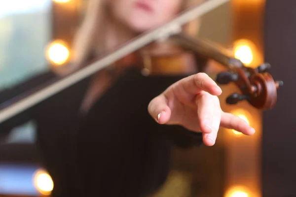 Hegedűs Lány — Stock Fotó