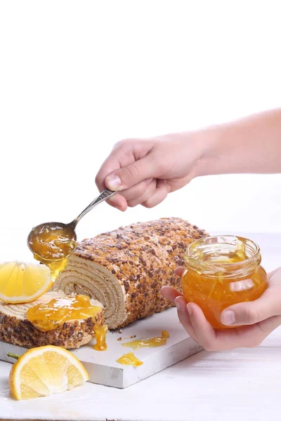 Mãos Polvilhe Engarrafamento Rolo Biscoito — Fotografia de Stock