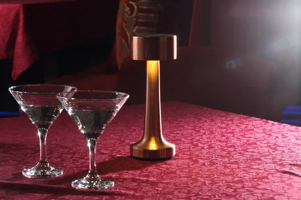 Twee Cocktails Alcoholische Drank Transparante Glazen — Stockfoto