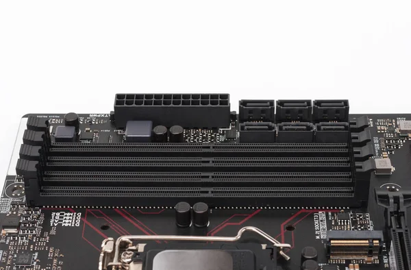 Ddr4 bellek anakart, üzerinde beyaz izole için yuvası