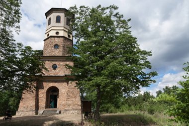 Gözcü Kulesi Babylon Çek Cumhuriyeti'nde, kule Empir içinde taş