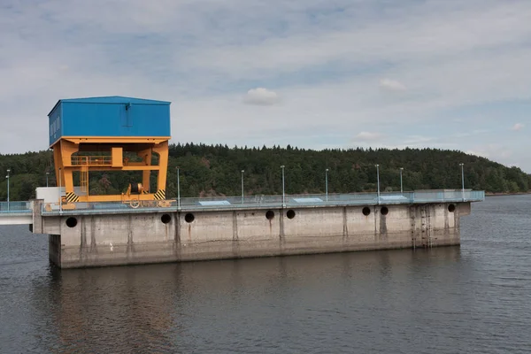 Dalesice hidro elektrik santrali Jihlava Nehri üzerinde