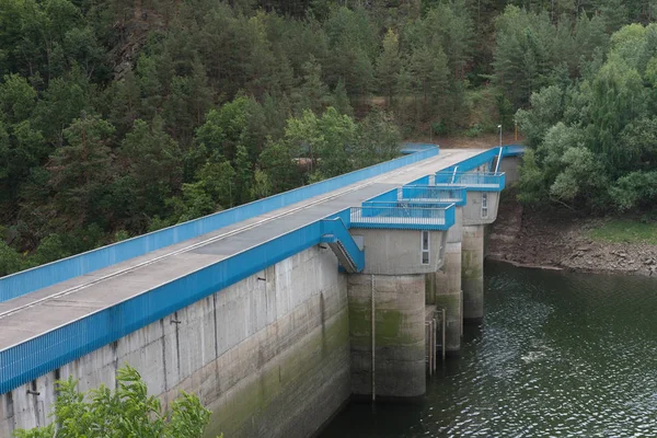 Mohelno su Barajı yaz gün. 