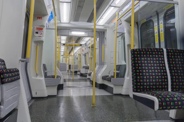 Interieur van de trein van Londen permanent in het metrostation — Stockfoto