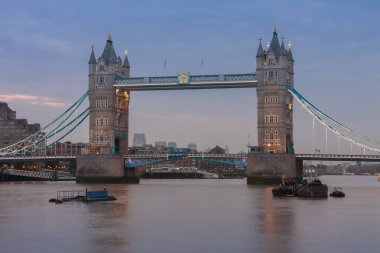 Tower Bridge sabah, Londra, İngiltere