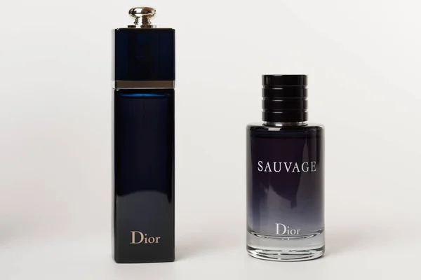 Dwie butelki zapachu Dior — Zdjęcie stockowe