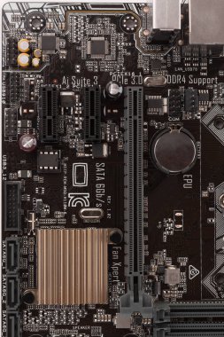 Yeni, office anakart üzerinde grafik kartı yuvası, Görünümü Kapat.