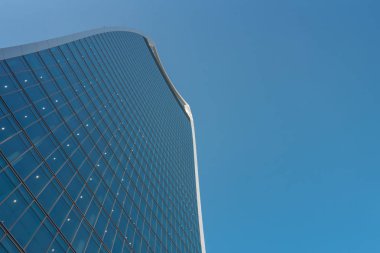 Volki tolki Londra'da postmodern tarzı bina