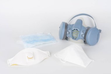 İkiz filtre yarı yüz maskesi ffp3, solunum maskesi ffp1, ffp2 ve yüz maskesi, virüse karşı korumak için kişisel koruyucu ekipman covid-19.