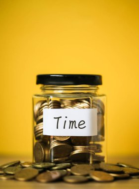 Zaman para kavramıdır.