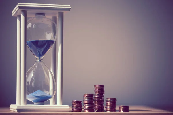 El tiempo es concepto de dinero —  Fotos de Stock