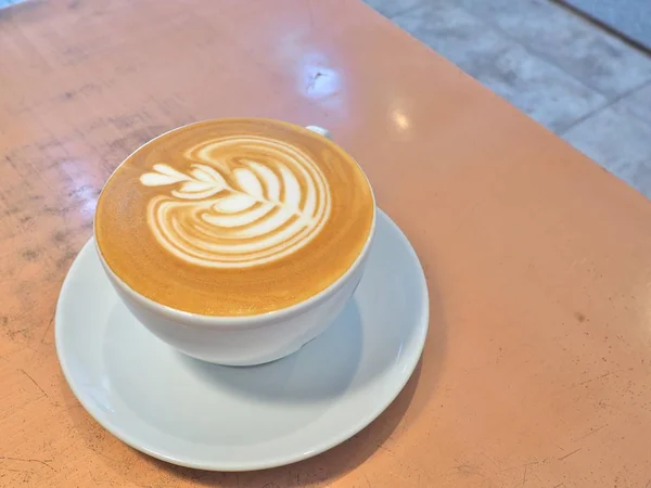 Taza Café Mesa Con Arte Latte Tulipán Vista Superior Con — Foto de Stock