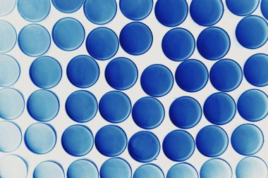 yuvarlak kağıt tüp yığını 