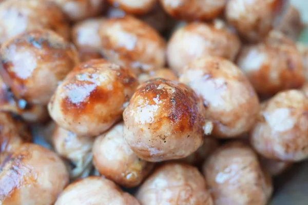 Domuz eti ve pirinç sosis