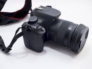 Kamera beyaz arkaplanda izole edildi