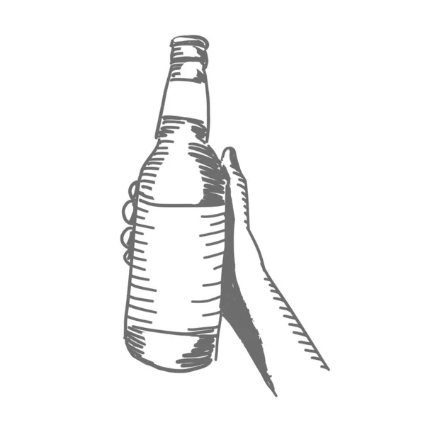 Botella en una mano femenina. Botella de vidrio con etiqueta. Boceto dibujado a mano. Dibujo eclosionado. Lápiz gris. Ilustración vectorial . — Vector de stock