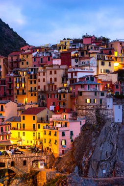 Renkli doku Manarola Cinque Terre şehir