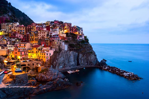 Widok na manarola, cinque terre, Włochy — Zdjęcie stockowe