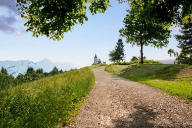 Slovenya, Europe bir yamaca jamnik Kilisesi.