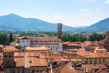 Lucca, İtalya'nın havadan görünümü