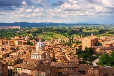 Havadan görünümü eski Merkezi şehir Siena