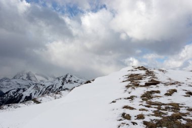 Kış manzara Dolomites dağ
